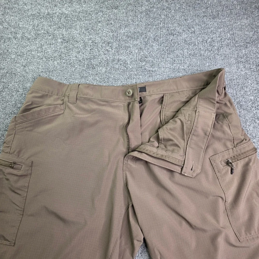 5.11 Tactical Cargo Shorts Mens 44 Brown Ripstop Stretch Utility 73365-367